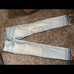 WOMANS KUT SKINNY JEANS